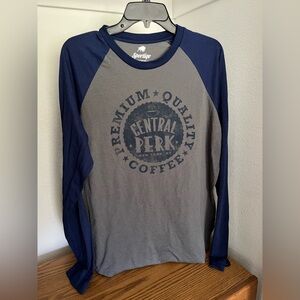 Central Perk Long Sleeve Tee (L)